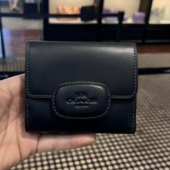 Coach Women's  Eliza Small Refined Calf Leather Wallet CT985 - Picture 1 of 7